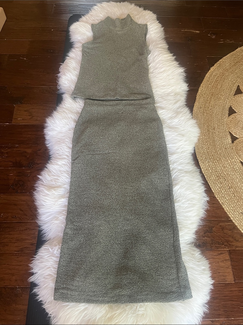 Zara Olive Green Sleeveless Knit Midi Skirt Set